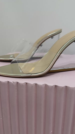 Lana Wilkinson Suzy Wedge | Gold