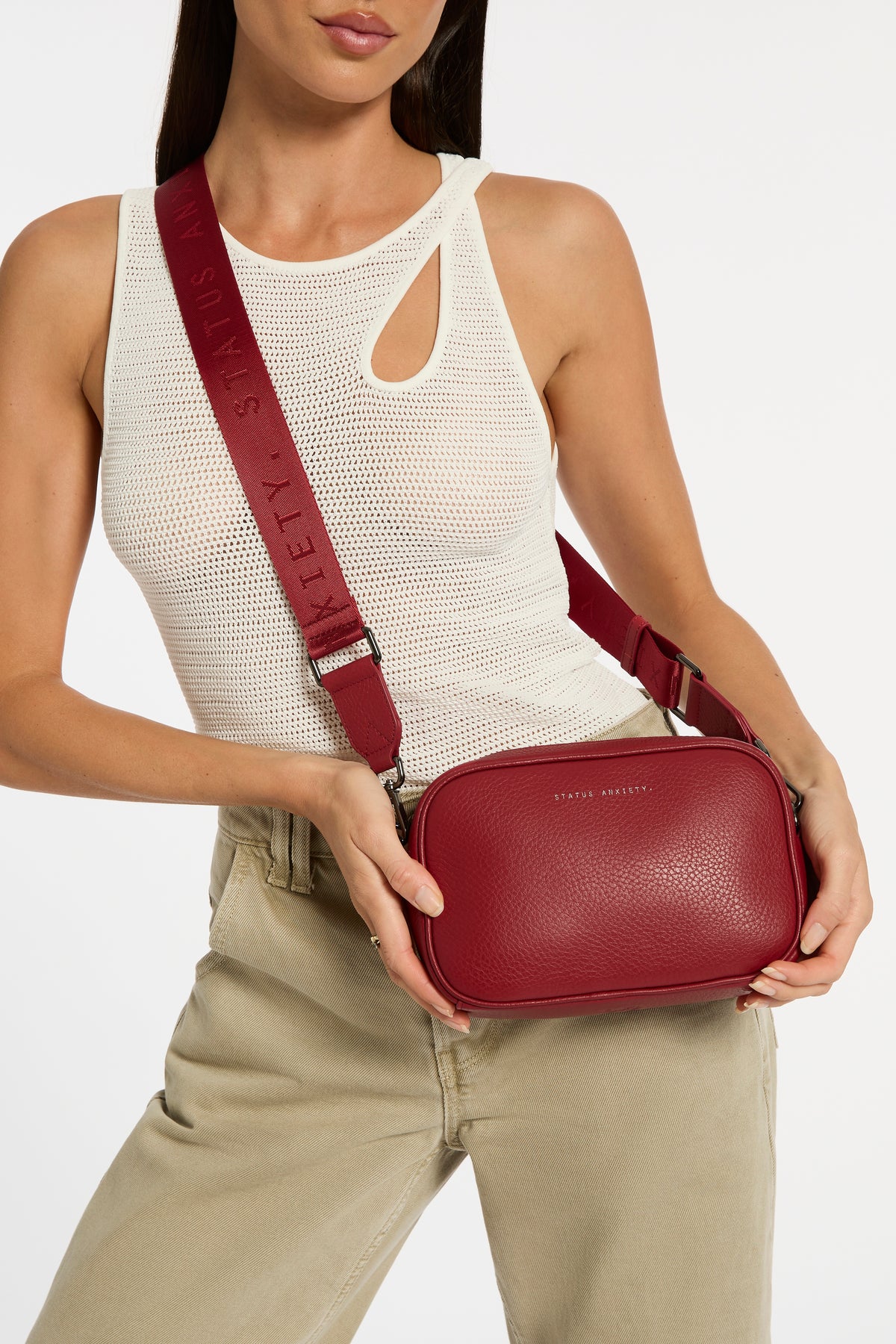 Status Anxiety Plunder With Webbed Strap Bag |Rouge