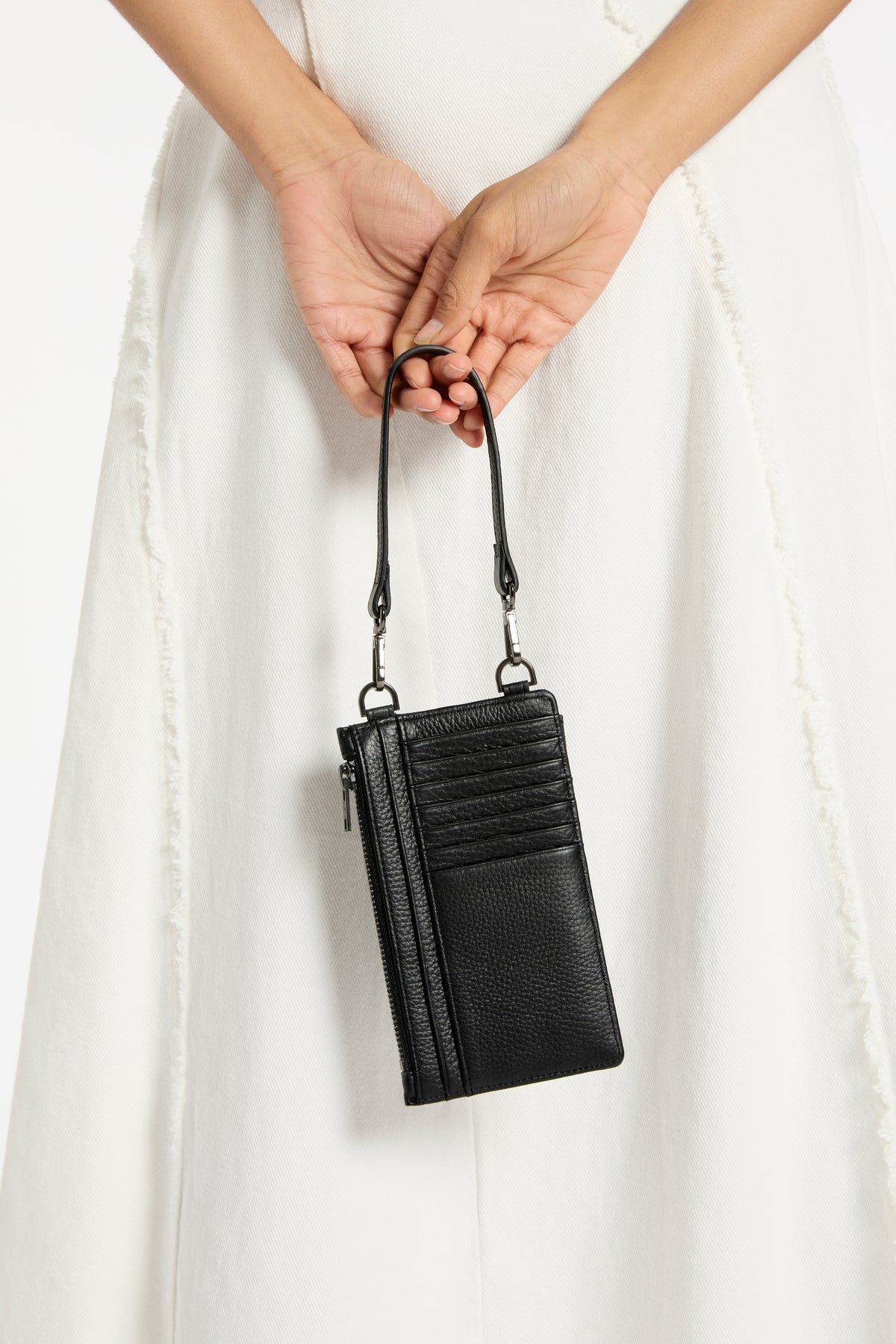 Status Anxiety Voyager Bag | Black