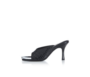 Alias Mae Flynn Heel Black Croc