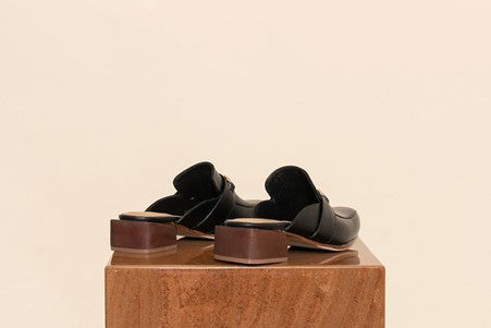 James Smith Mercarto Mule In Black