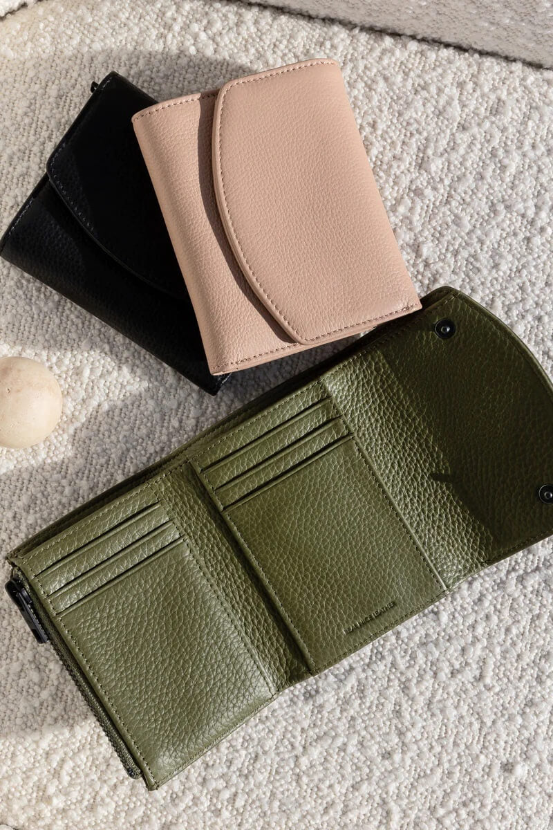 Status Anxiety Lucky Sometimes Wallet | Navy Blue - Fifi & Annie