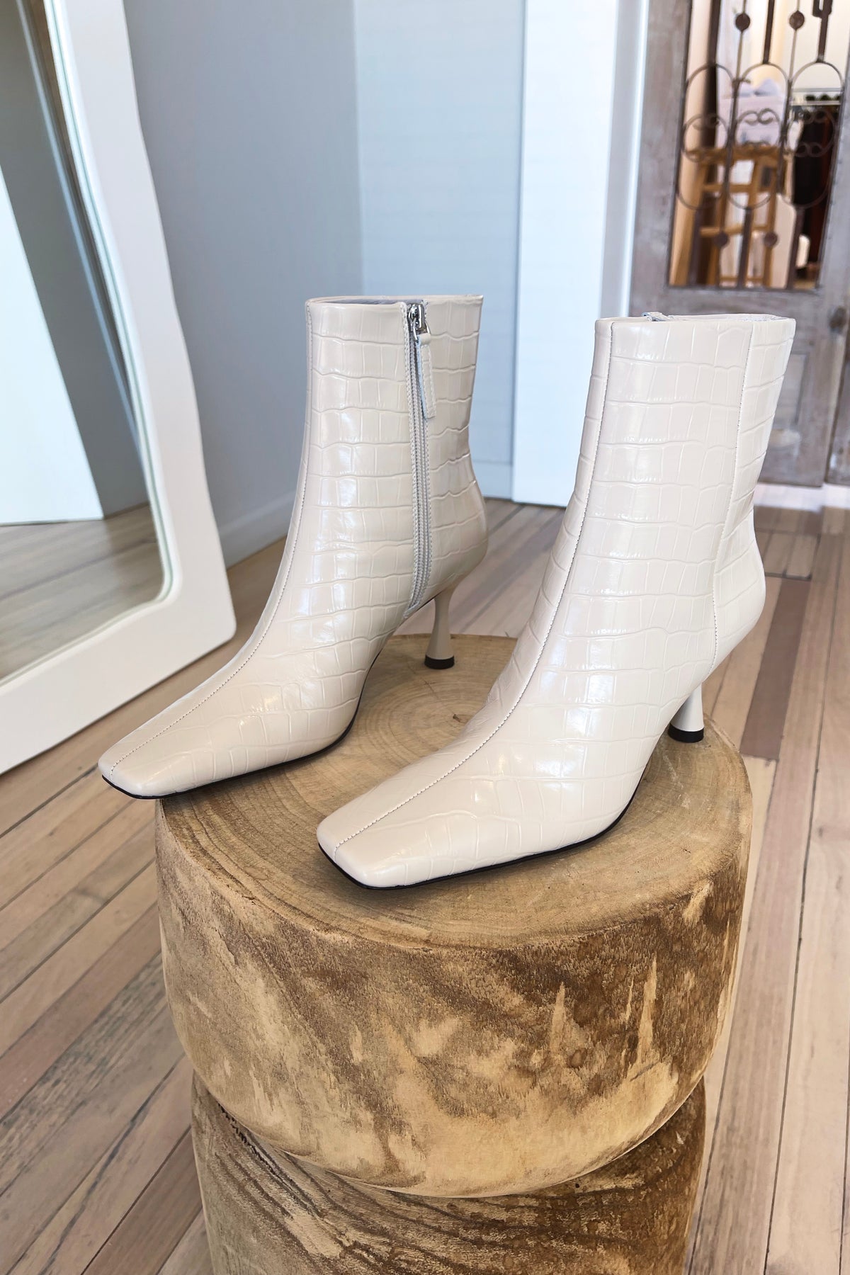 Hael & Jax Mimi Boot | Vanilla Croc