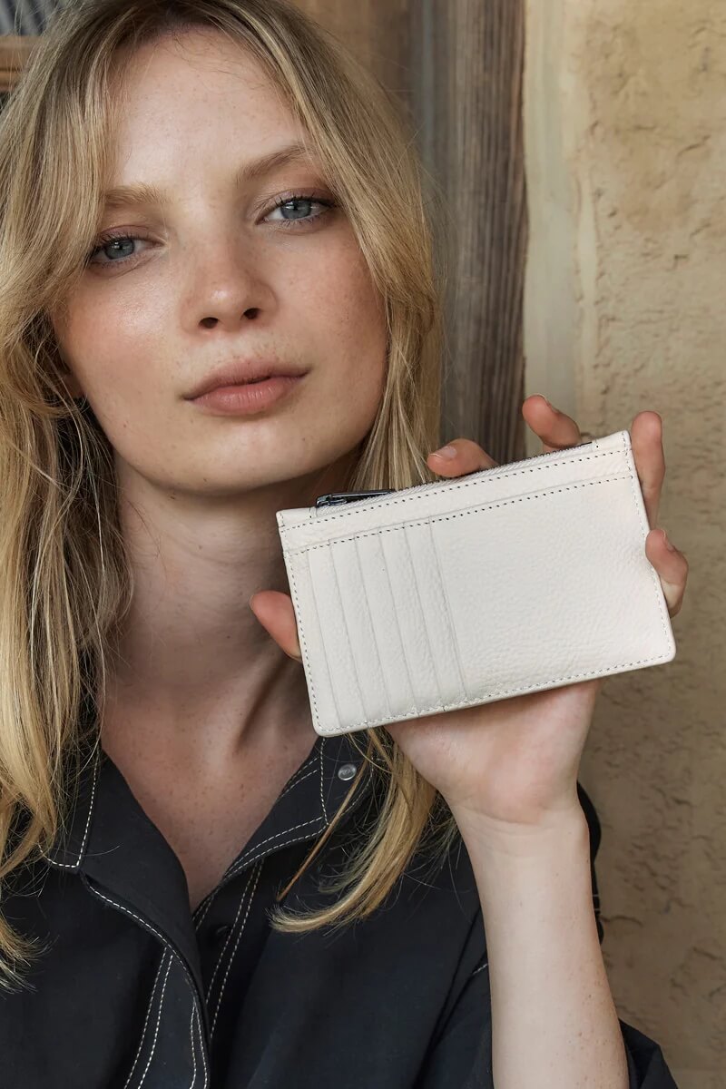 Status Anxiety Avoiding Things Wallet | Chalk