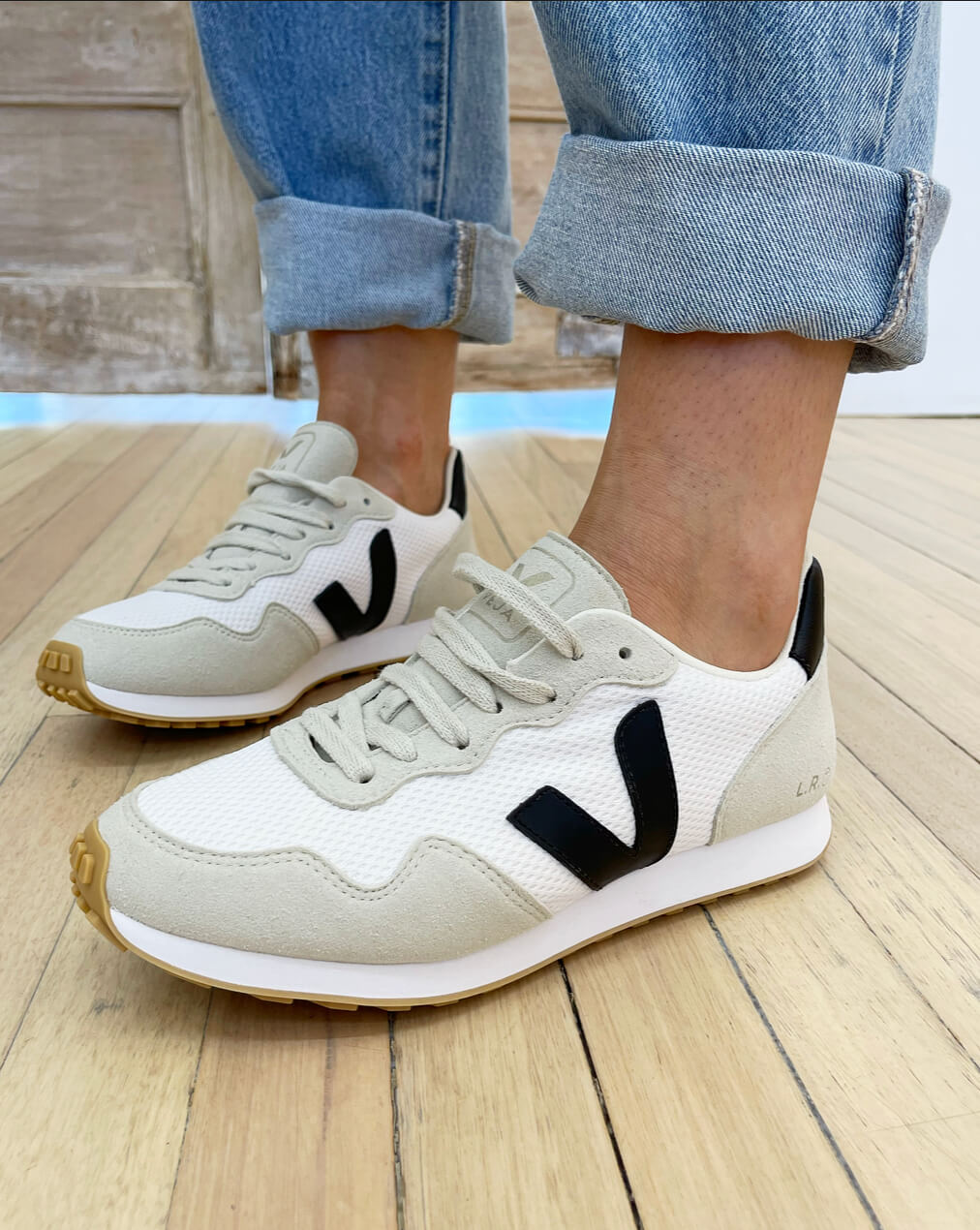 Veja SDU REC Alveomesh | White/Black/Natural || BEST SELLER / BACK IN STOCK