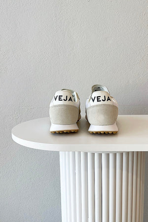 VEJA Rio Branco Alveomesh | White Pierre Natural BEST SELLER RESTOCKED