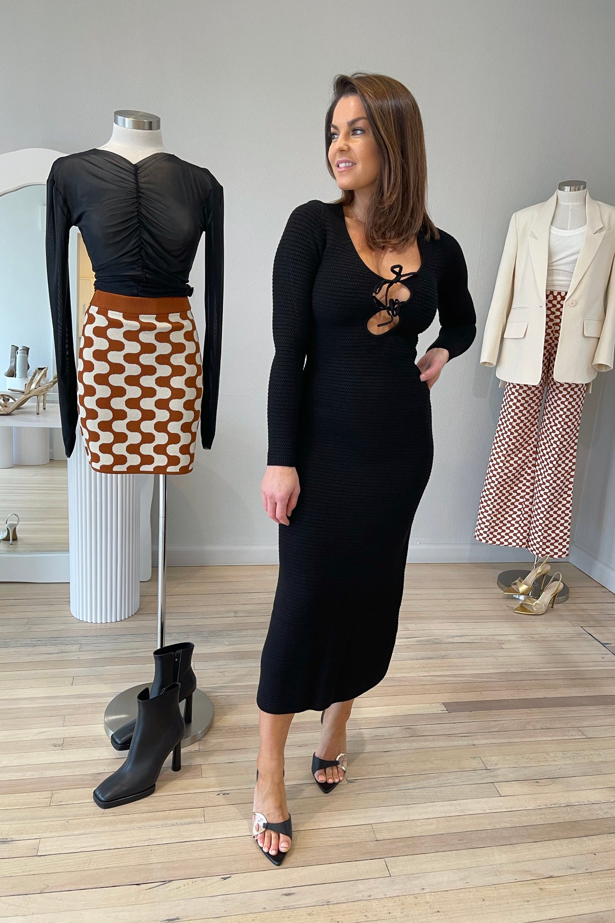 Shona Joy Eve Long Sleeve Keyhole Midi Dress | Black - Fifi & Annie Shona Joy Eve Long Sleeve Keyhole Midi Dress | Black - Fifi & Annie