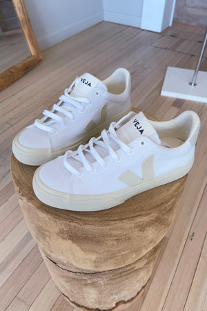 VEJA Campo CA Canvas | White/Pierre