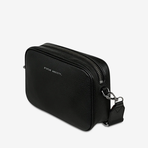 Status Anxiety Plunder With Webbed Strap Bag | Black