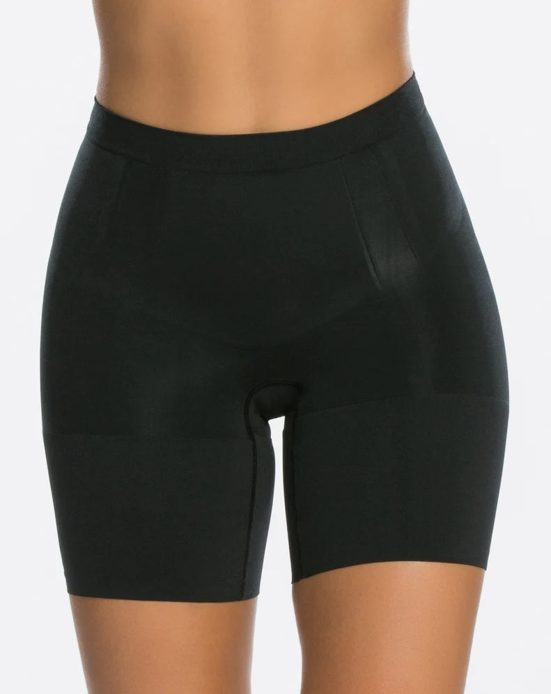 Spanx Oncore Mid Thigh Short in Very Black - Fifi & Annie