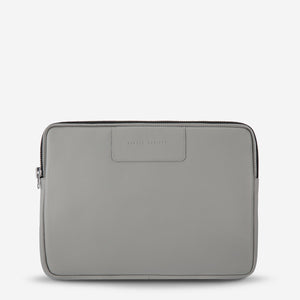 status-anxiety-laptop-case-before-i-leave-light-grey1