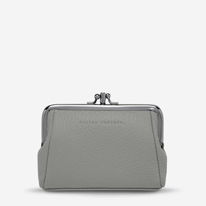 status-anxiety-wallet-purse-volatile-light-grey-front