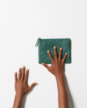 statusanxietycampaign-wallet-fake-it-teal-croc-2-lifestyle-img_2000x