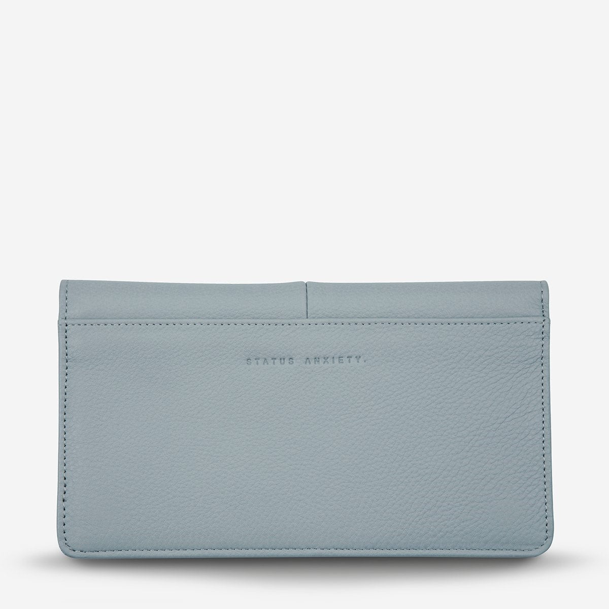 triple-threat-wallet-arctic-grey1